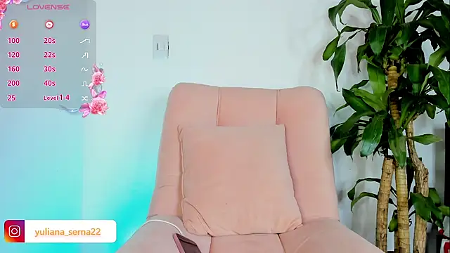 HellenHylls online show from June 15, 8:55 pm
