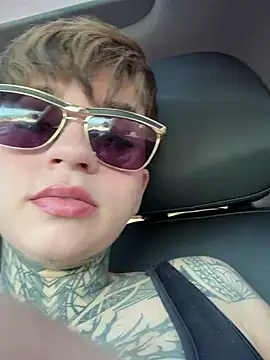 AliceShazaham  online show from June 13, 12:36 pm