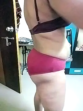 PayalSharmahot143 online show from December 23, 1:58 am