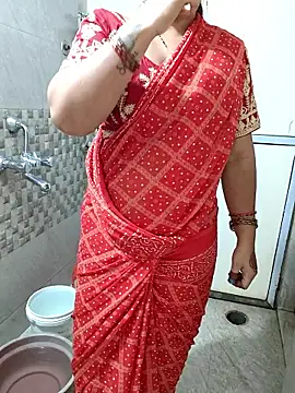 Snapshot of PayalSharmahot143 chatting on May 29, 1:58 am PayalSharmahot143 online show from May 29, 1:58 am