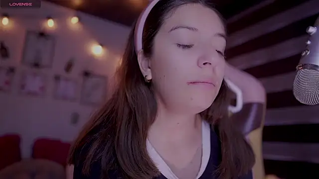 milly kenner online show from October 25, 2:56 pm