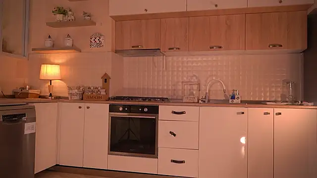 AudreyBarren online show from March 2, 7:15 am