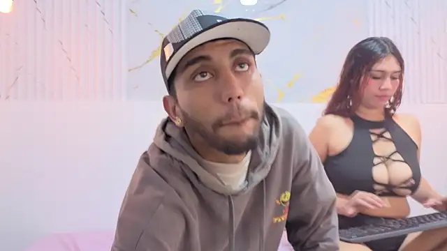 Annyeli online show from January 8, 11:45 am