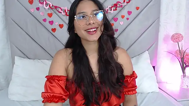 AnnaQueen  online show from February 21, 4:16 pm