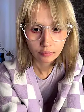 bigbabykiki online show from September 26, 7:23 am