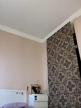 bigbabykiki online show from December 3, 7:01 pm