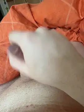 Gartengolem online show from March 31, 1:44 pm