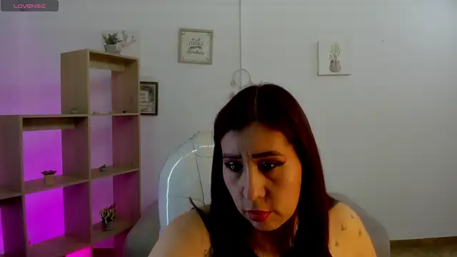 Alexx Scoot online show from January 18, 7:48 pm