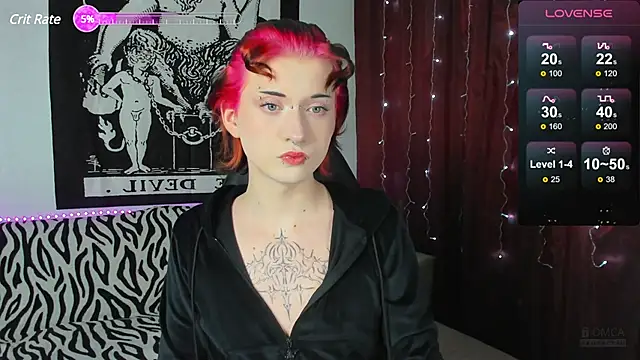 Vailyreb  online show from December 8, 8:15 pm