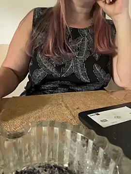 Popinasq online show from November 28, 6:43 pm