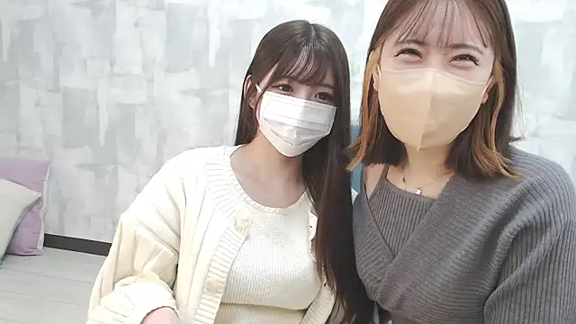 LOVE MOMO LOVE online show from January 25, 11:44 am