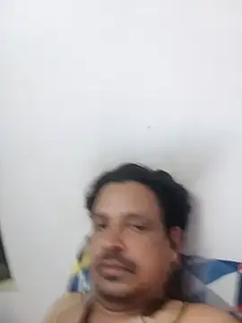 Snapshot of Raj1043 chatting on January 4, 11:59 pm Raj1043 online show from January 4, 11:59 pm