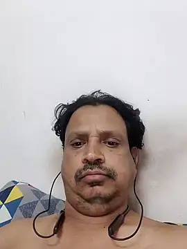 Snapshot of Raj1043 chatting on January 9, 8:55 pm Raj1043 online show from January 9, 8:55 pm