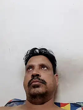 Snapshot of Raj1043 chatting on March 1, 6:32 pm Raj1043 online show from March 1, 6:32 pm