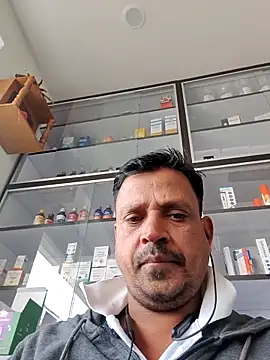 Raj1043 online show from November 17, 5:13 am