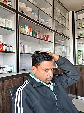 Raj1043 online show from December 4, 5:28 am