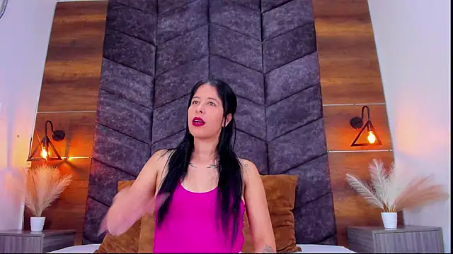 DulceAurora   online show from March 5, 7:27 pm