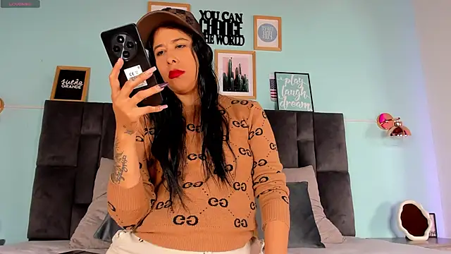 DulceAurora   online show from March 14, 2:53 am