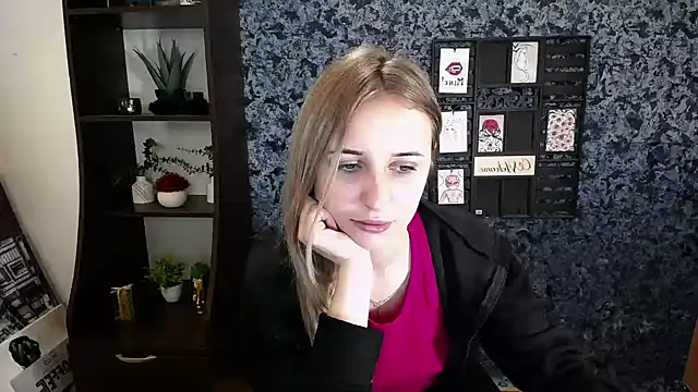  Nicole new online show from February 22, 12:47 pm