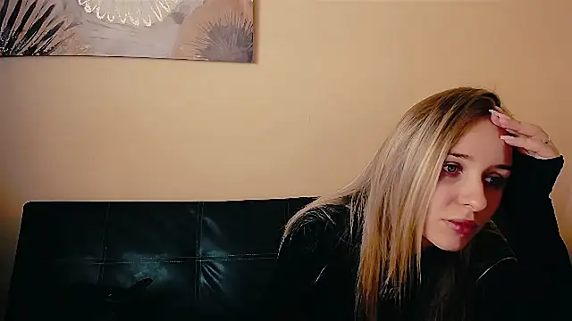  Nicole new online show from March 22, 1:14 pm