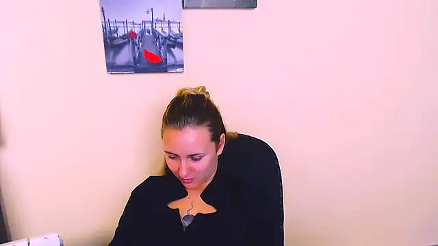  Nicole new online show from July 29, 7:17 am