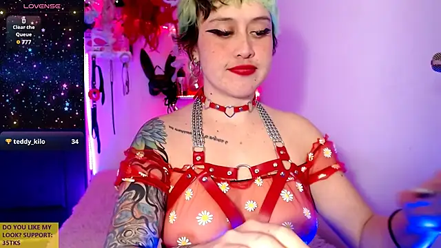 Snapshot of rosse_ivy chatting on January 27, 6:09 pm rosse ivy online show from January 27, 6:09 pm