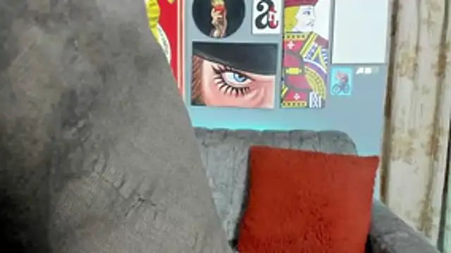 Snapshot of MurdockH chatting on October 21, 5:41 am MurdockH online show from October 21, 5:41 am