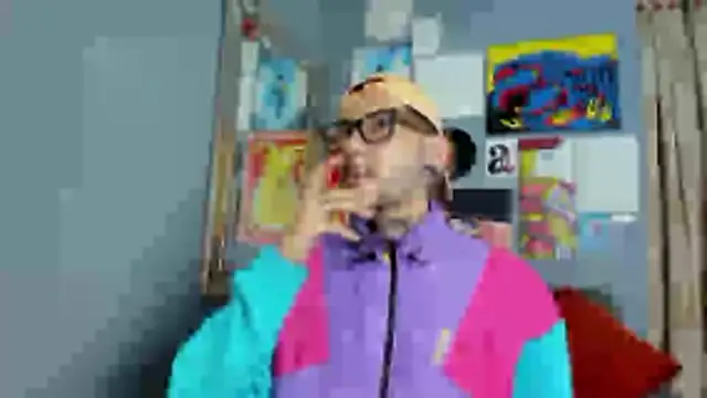 Snapshot of MurdockH chatting on October 29, 4:48 am MurdockH online show from October 29, 4:48 am