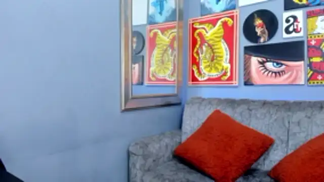 Snapshot of MurdockH chatting on November 16, 2:28 am MurdockH online show from November 16, 2:28 am