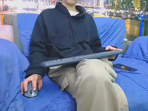 Felipe Browns online show from March 17, 12:46 pm