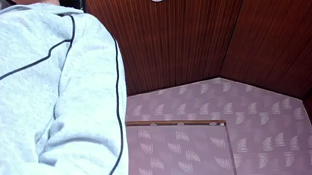 Snapshot of darling_spoiled chatting on November 9, 12:42 am darling spoiled online show from November 9, 12:42 am