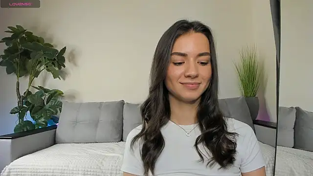 NicoleLuv online show from December 2, 7:27 pm