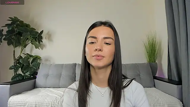 NicoleLuv online show from December 8, 7:11 pm