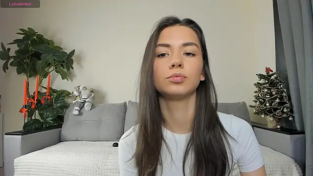 NicoleLuv online show from December 27, 1:07 pm