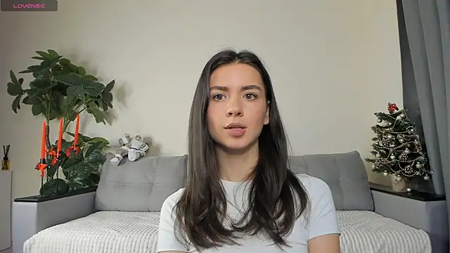 NicoleLuv online show from December 30, 4:51 pm