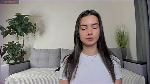 NicoleLuv online show from January 13, 1:06 pm