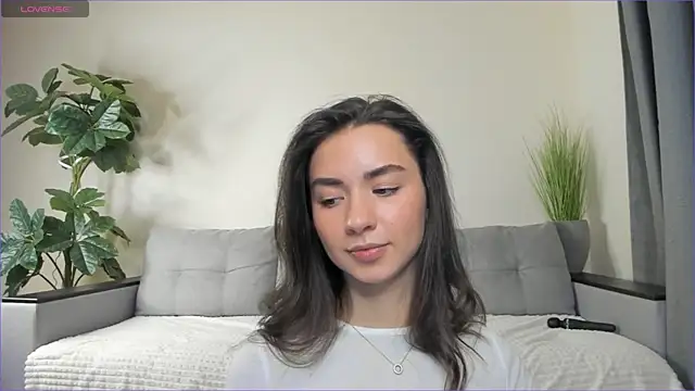 NicoleLuv online show from February 6, 4:14 pm