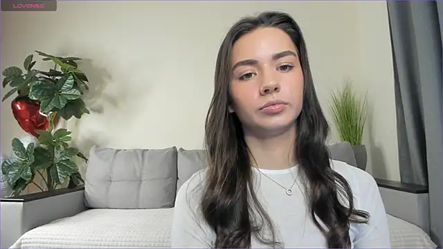 NicoleLuv online show from February 27, 1:07 pm