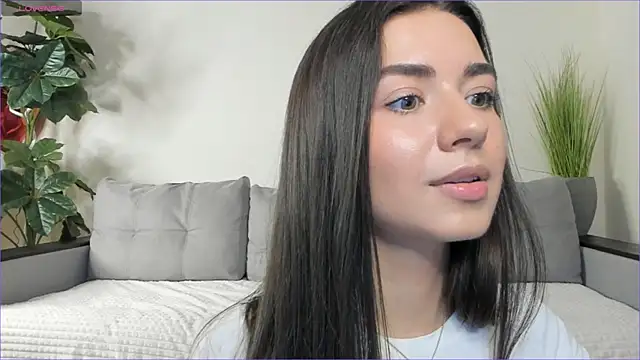 NicoleLuv online show from February 28, 4:10 pm