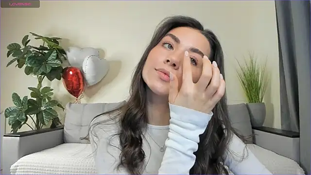 NicoleLuv online show from March 14, 1:13 pm