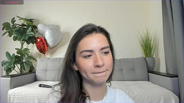 NicoleLuv online show from March 16, 4:12 pm