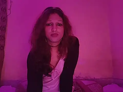 Snapshot of MmmMonikaBabie chatting on January 15, 9:09 pm MmmMonikaBabie online show from January 15, 9:09 pm