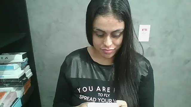 Snapshot of amorinha99 chatting on May 16, 6:28 pm amorinha99 online show from May 16, 6:28 pm