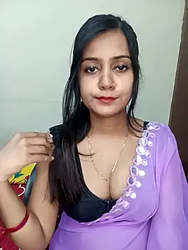 Miss-Riyasingh online show from November 29, 5:16 pm