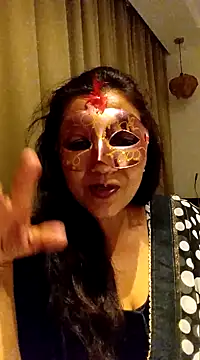 DesiMuffin online show from January 18, 11:11 am