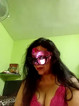 DesiMuffin online show from February 10, 9:15 pm
