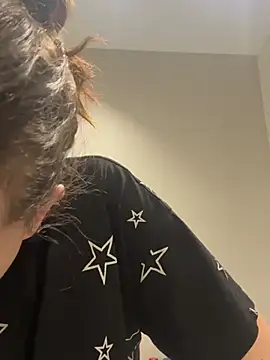 BelleSkye online show from January 14, 3:22 am