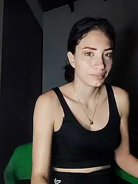 aurelialux online show from December 7, 9:22 pm