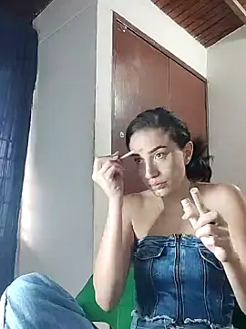 aurelialux online show from December 16, 10:03 pm