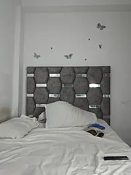 aurelialux online show from June 29, 8:53 pm